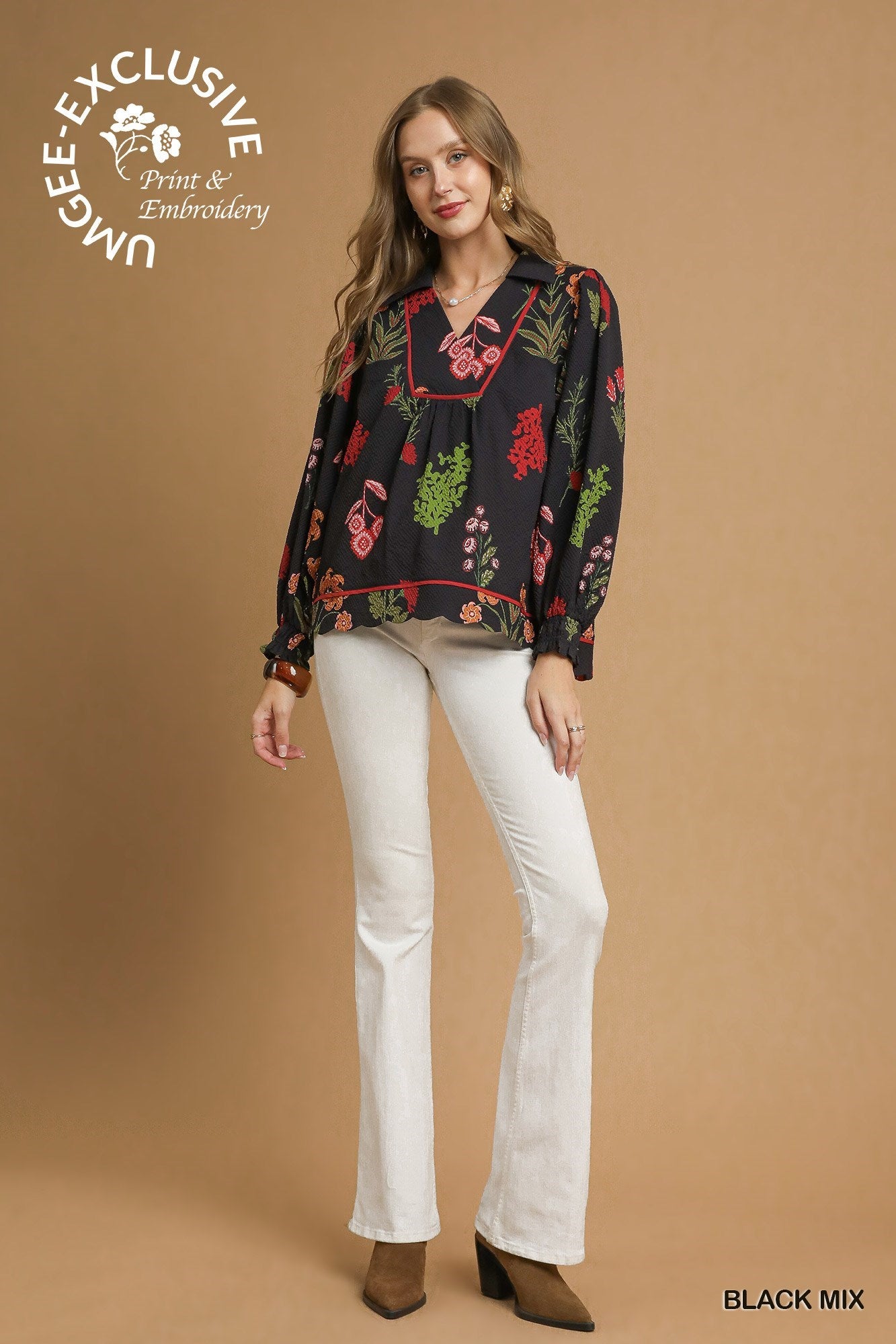 Black Mix Botanical Top