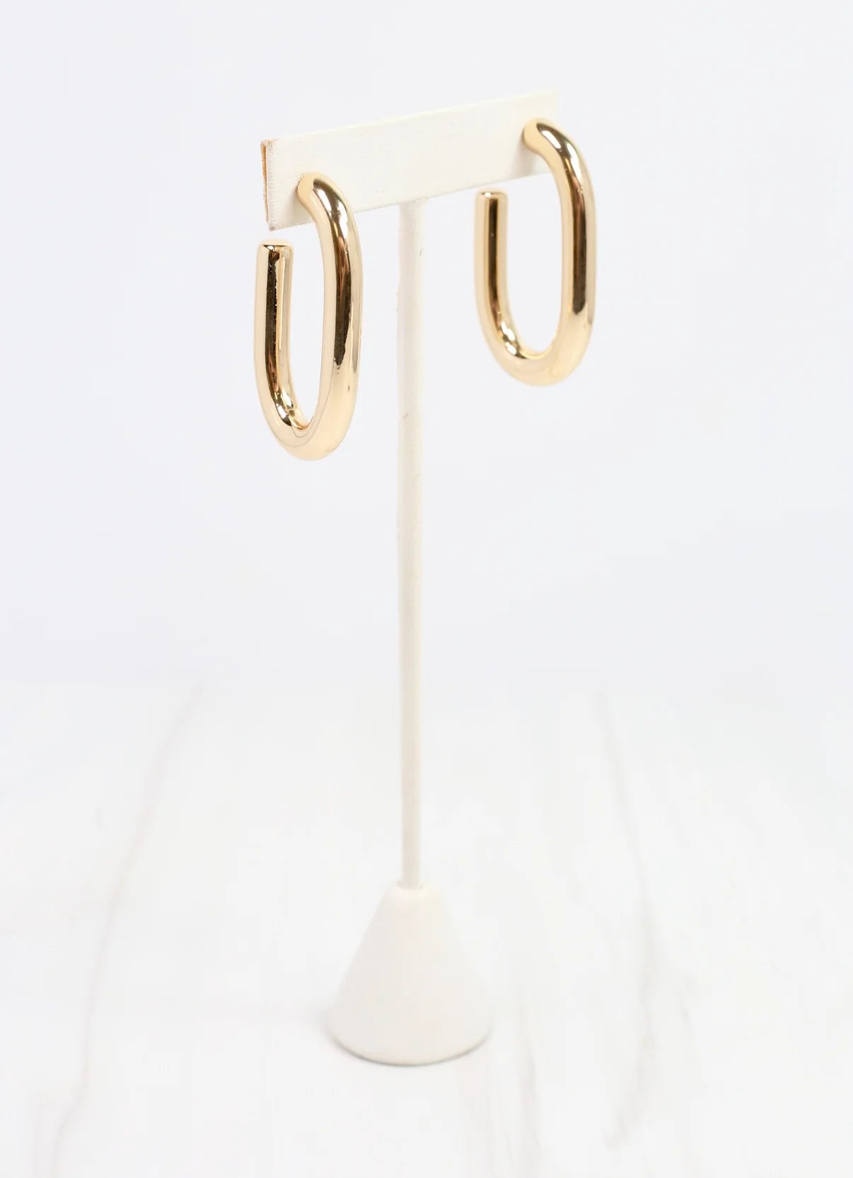 Caroline Hill Irina Hoops