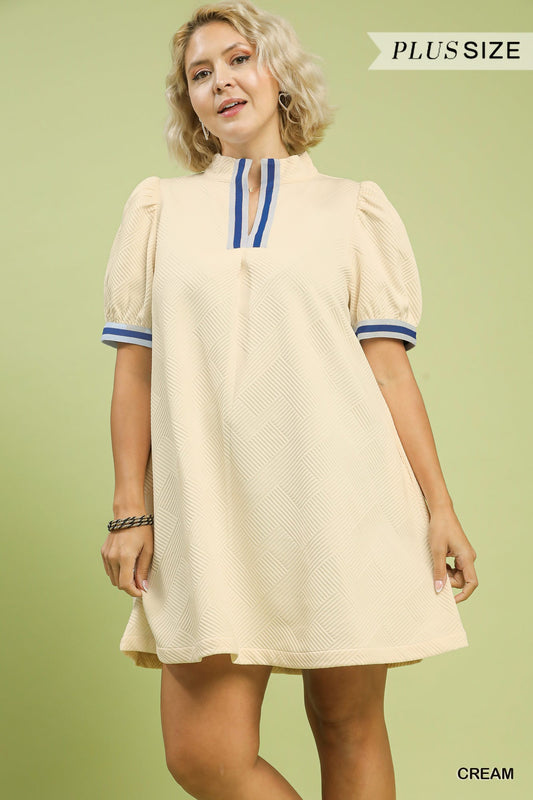 The Coastal Textured Shift Dress - Curvy