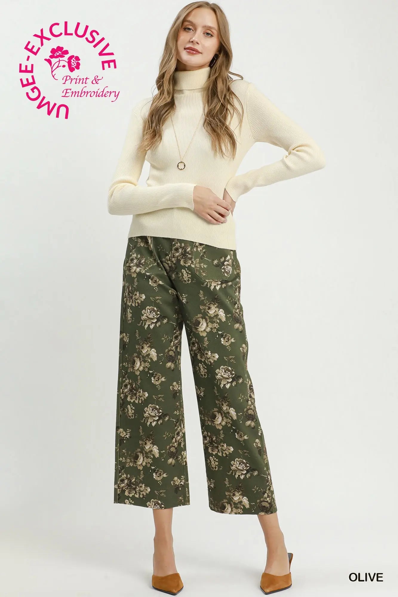 Olive Garden Cropped Pants