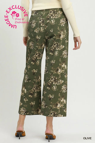 Olive Garden Cropped Pants