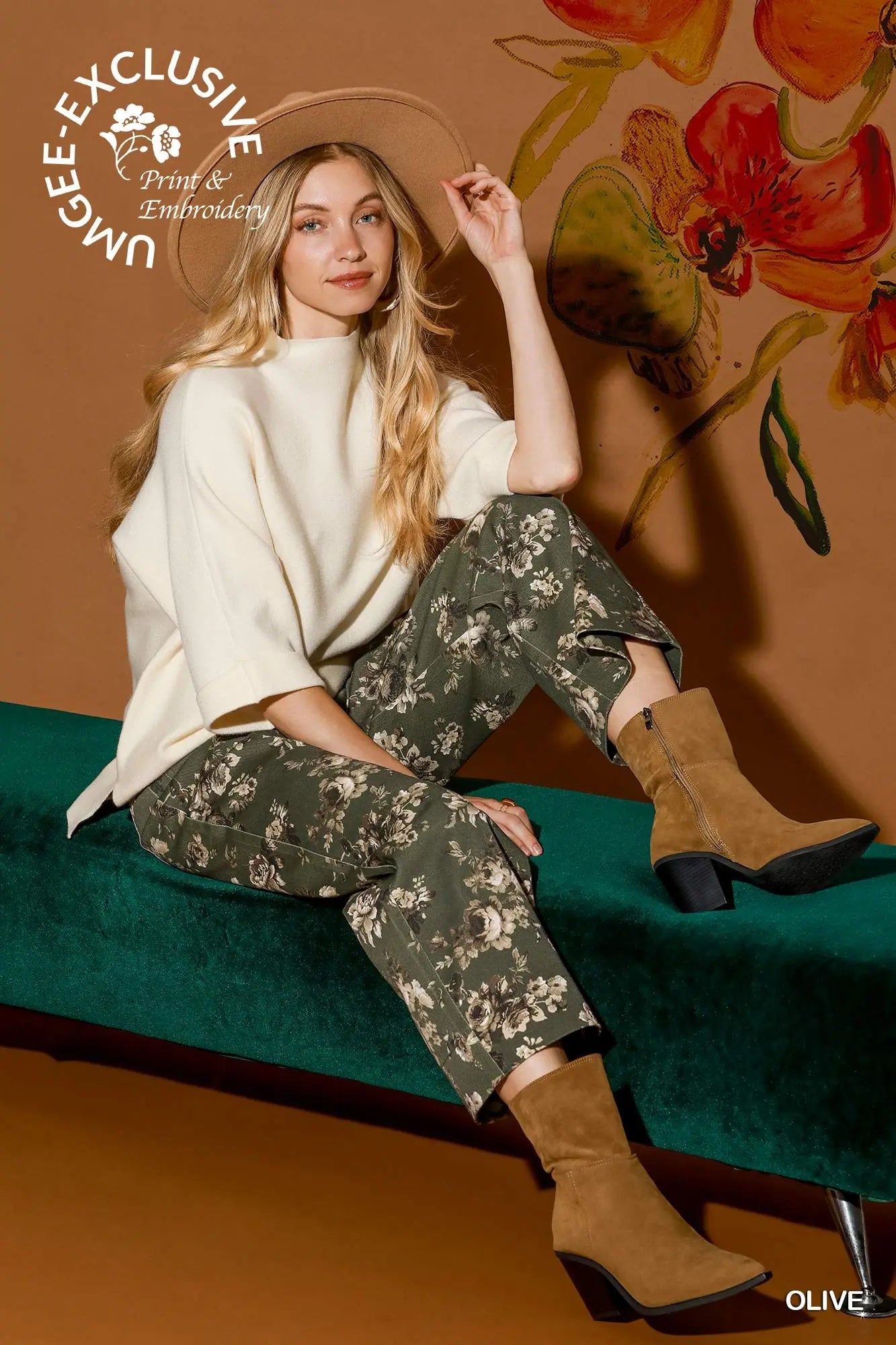 Olive Garden Cropped Pants