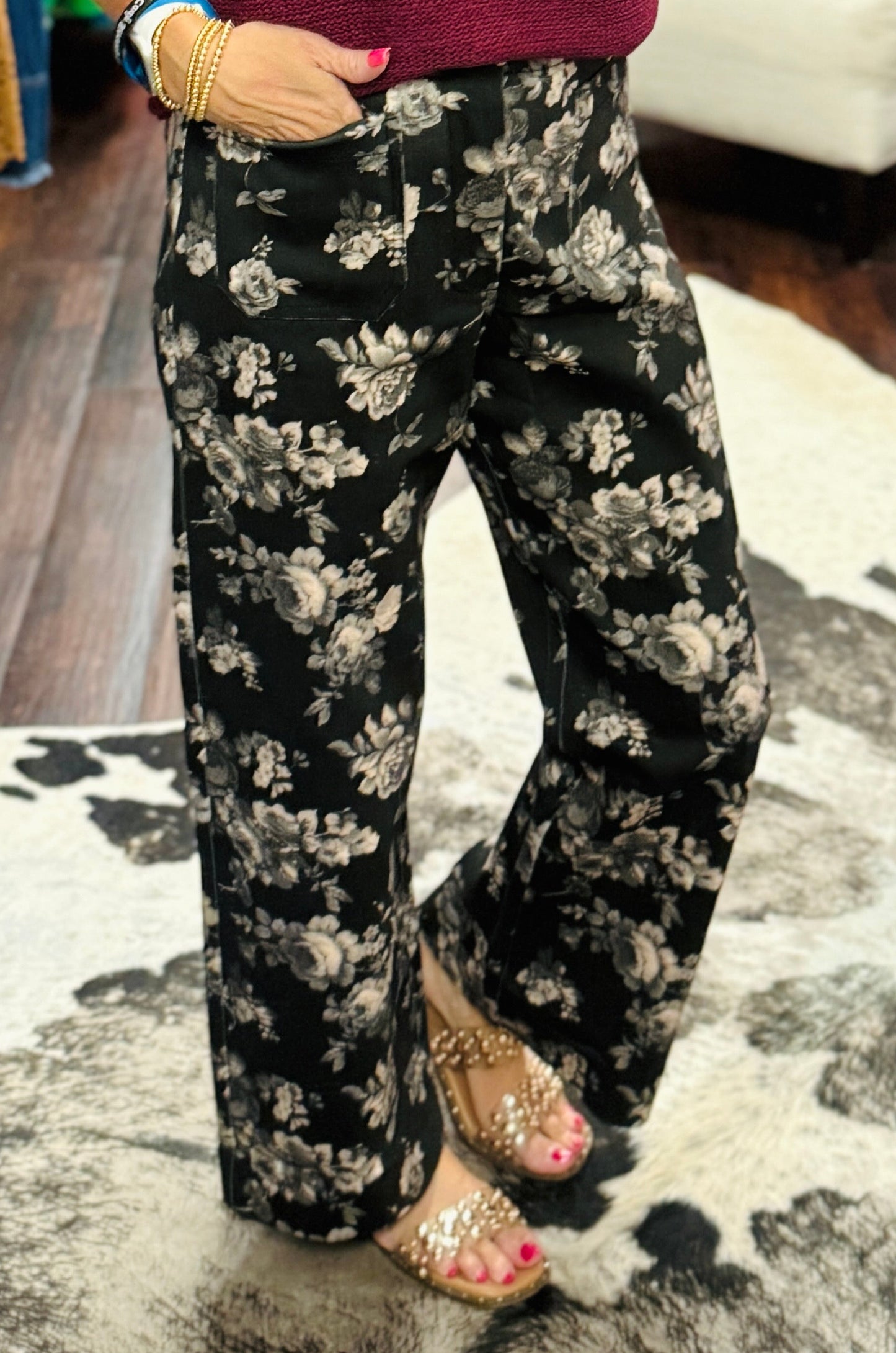 Black Garden Cropped Pants
