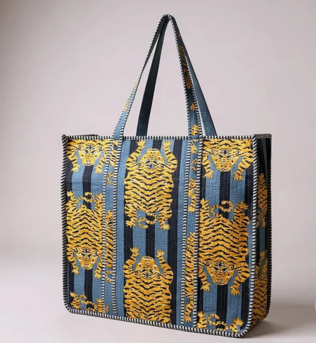 Quilted XL Flat Tiger Tote Bag Quilted XL Flat Tiger Tote Bag