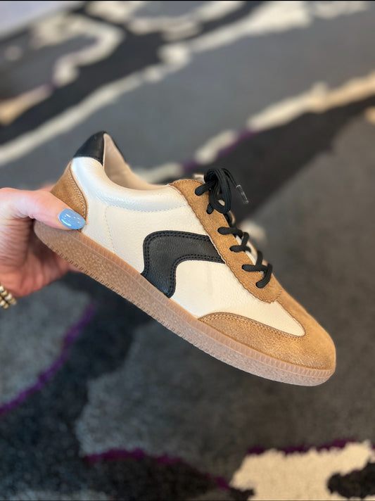 ***PREORDER***Corkys Spoiler Alert - Tan Combo