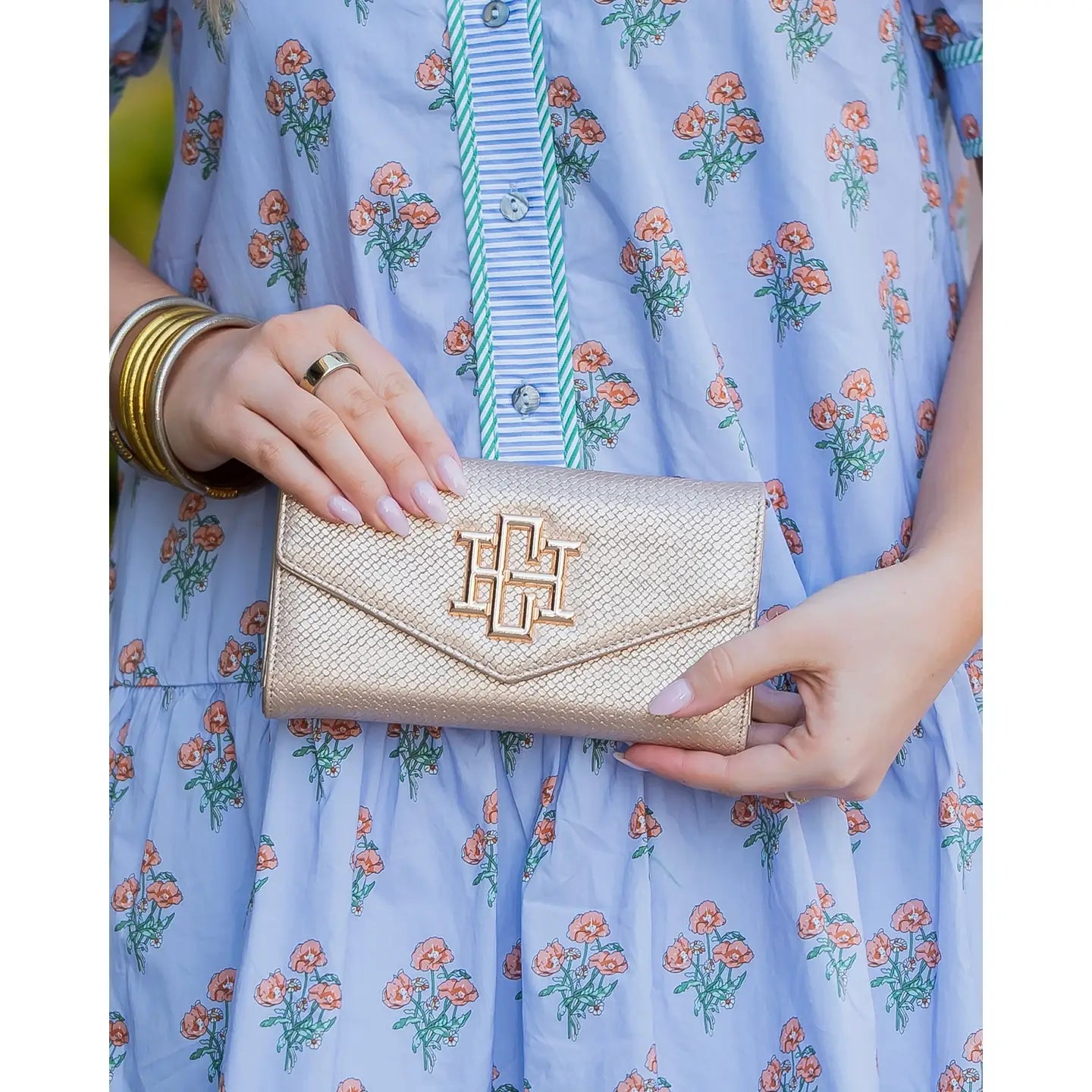 Caroline Hill - Carlington Clutch/Crossbody Gold