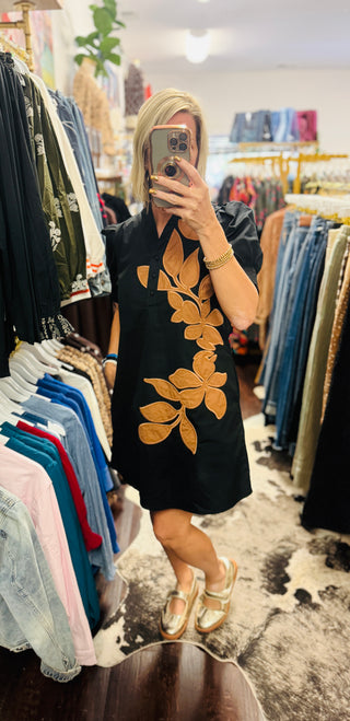 The Willow Vine Dress – Black