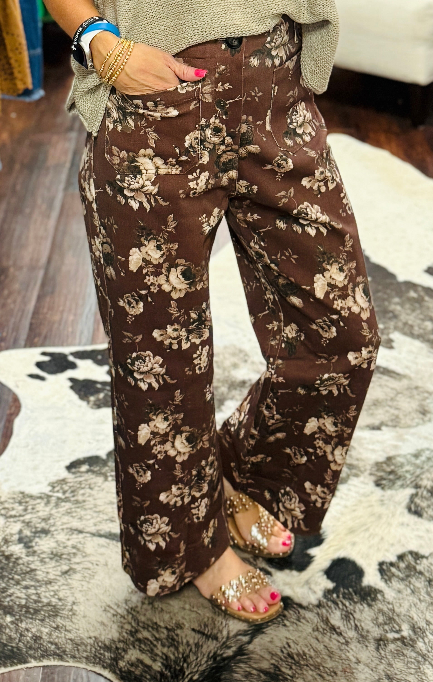 Brown Garden Cropped Pants