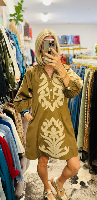 The Ellington Appliqué Dress – Brown