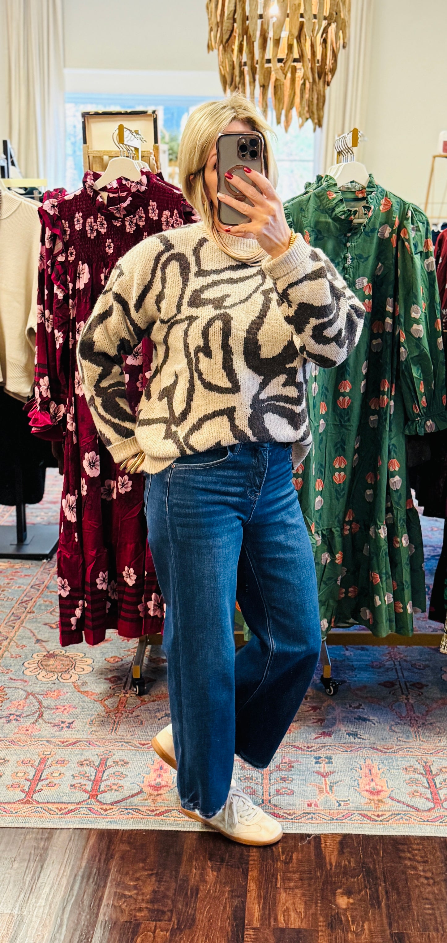 The Urban Muse Abstract Sweater – Latte