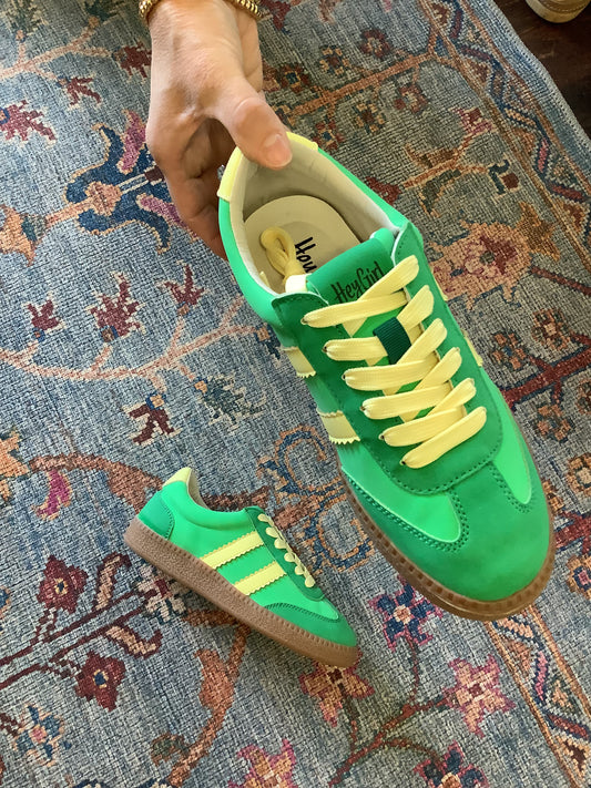 Corkys Heads Up - Green