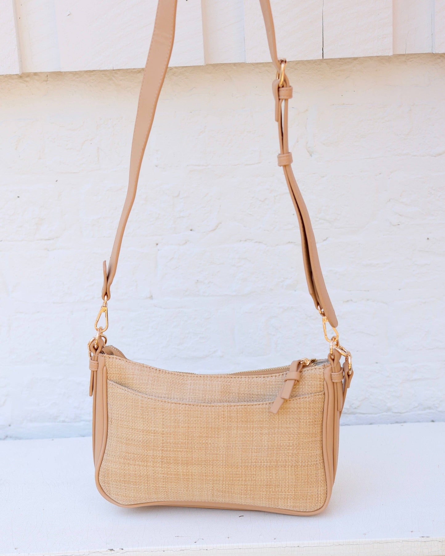 Caroline Hill - Paxton Crossbody with Pockets Natural: Default
