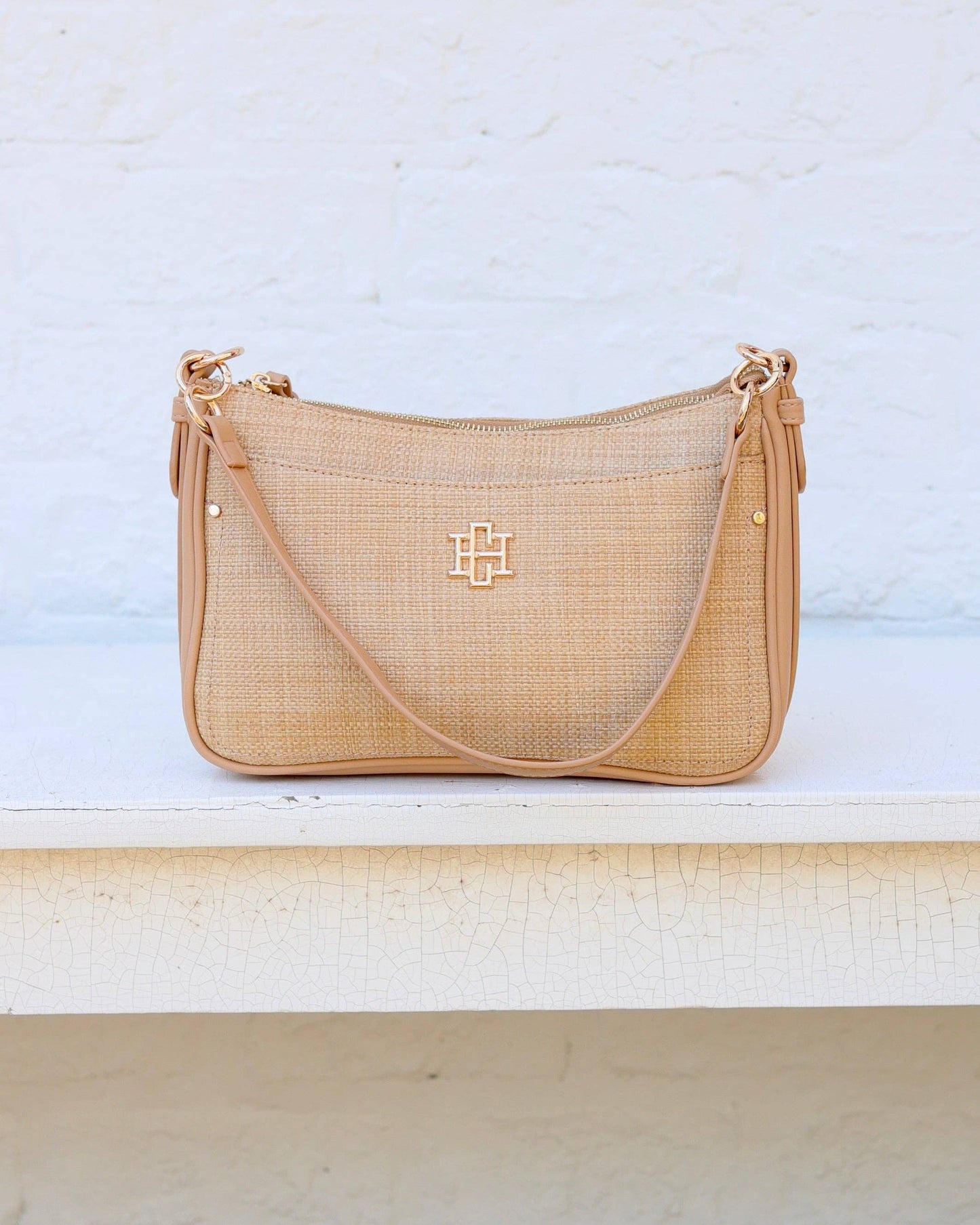 Caroline Hill - Paxton Crossbody with Pockets Natural: Default