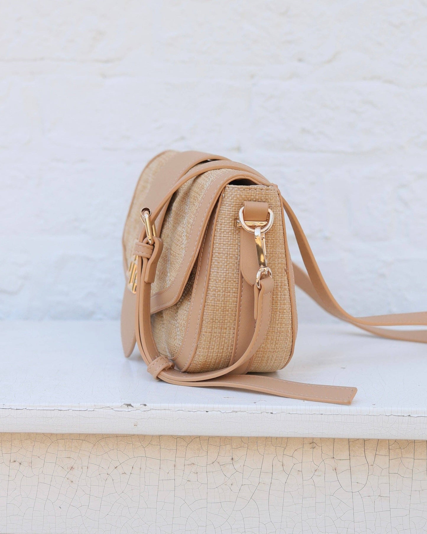 Caroline Hill - Griffin Crossbody Bag Woven Tan: Default