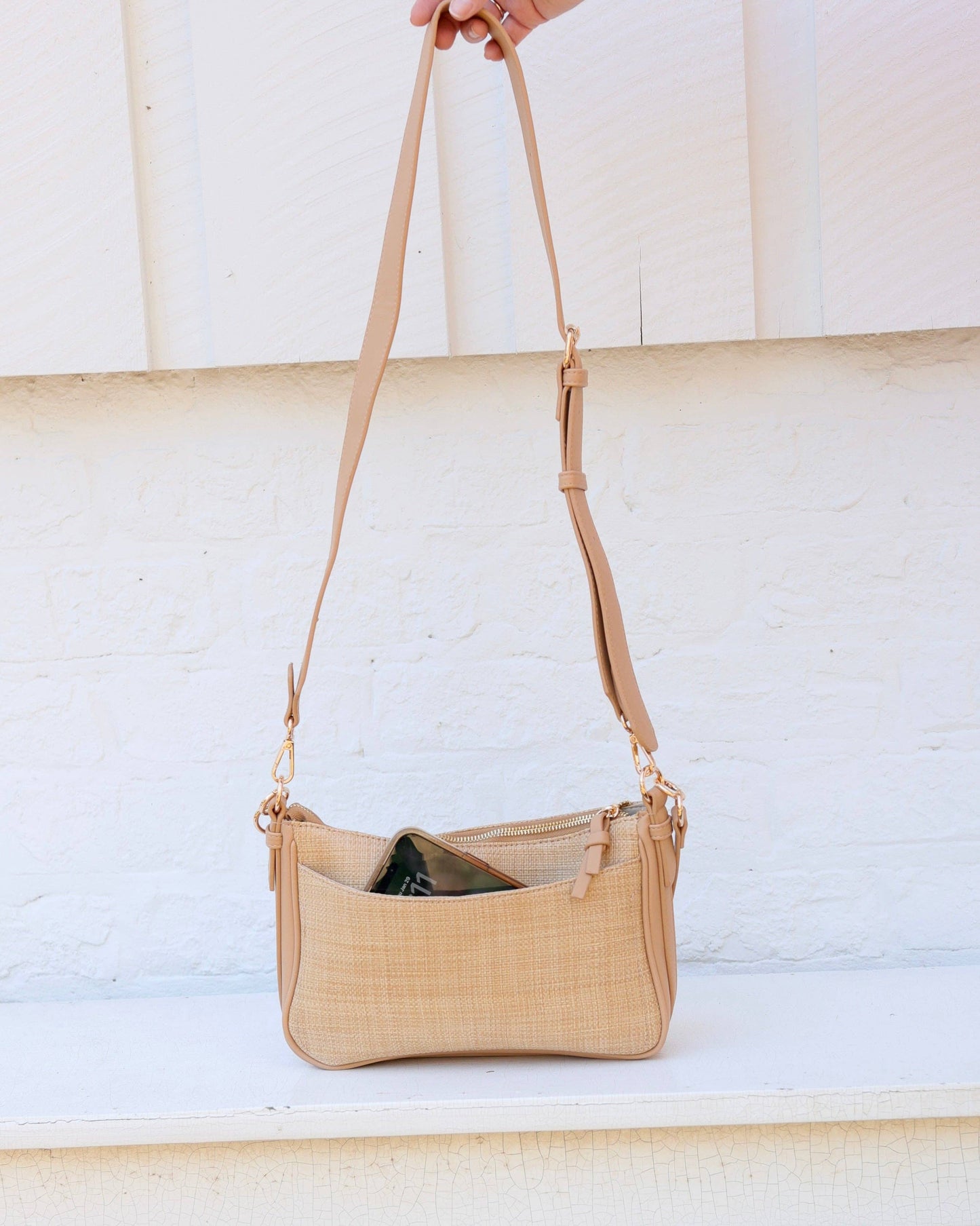 Caroline Hill - Paxton Crossbody with Pockets Natural: Default
