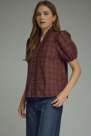 Mistletoe Plaid Top 🎄❤️