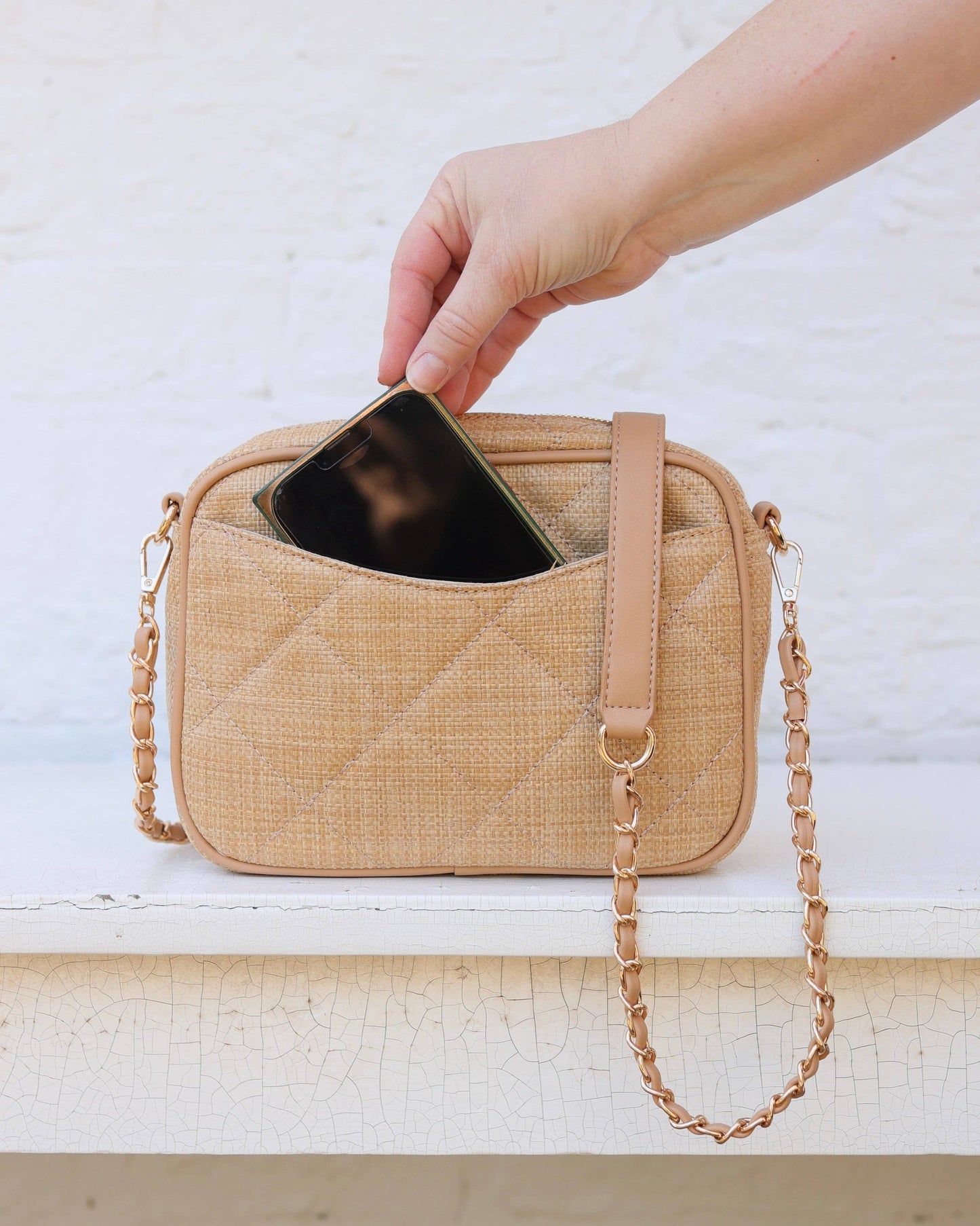 Caroline Hill - Fiona Crossbody Natural LD: Default